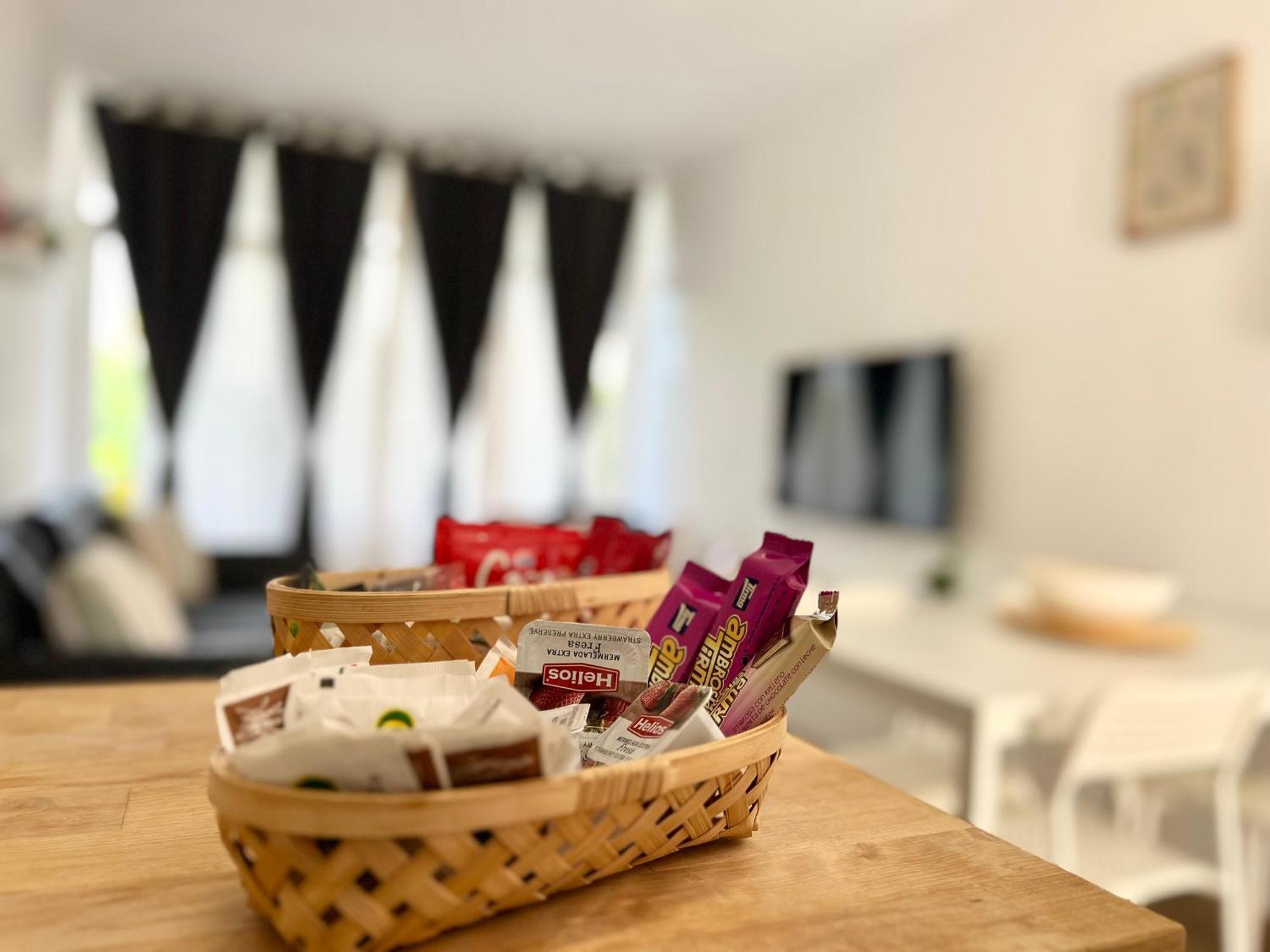 Precioso apartamento con piscina a 1’ de la playa Arona  Exterior foto
